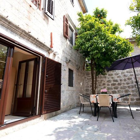 Apartments Radonicic Kotor Zewnętrze zdjęcie