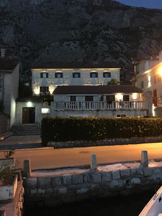 Apartments Radonicic Kotor Zewnętrze zdjęcie