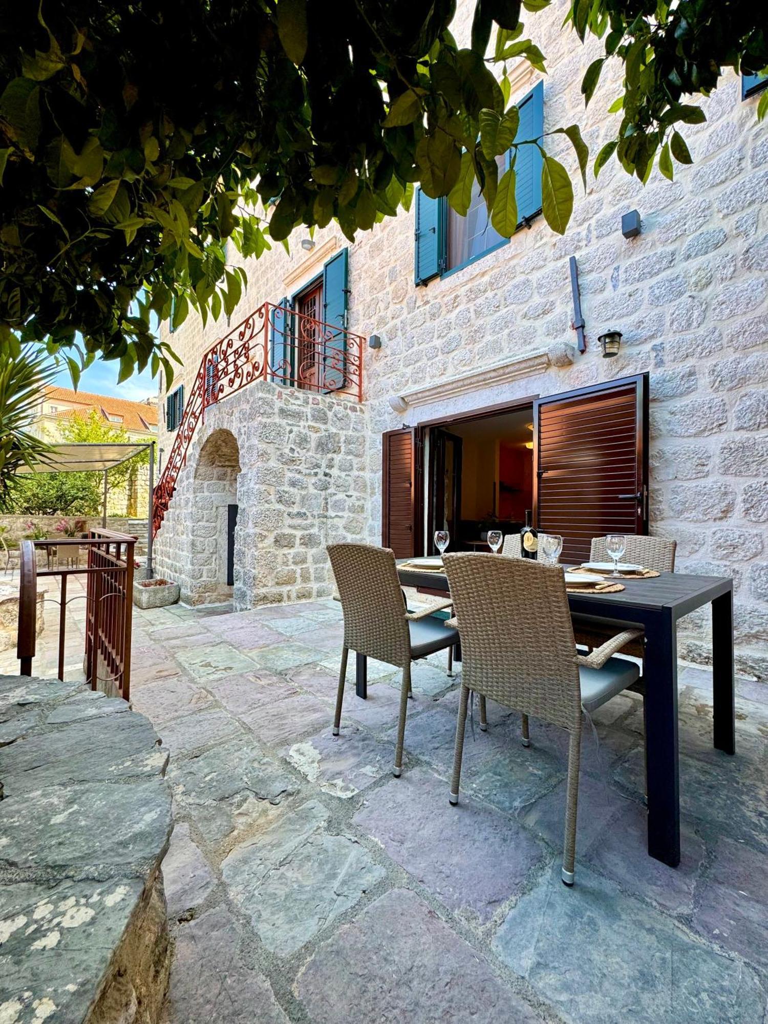 Apartments Radonicic Kotor Zewnętrze zdjęcie