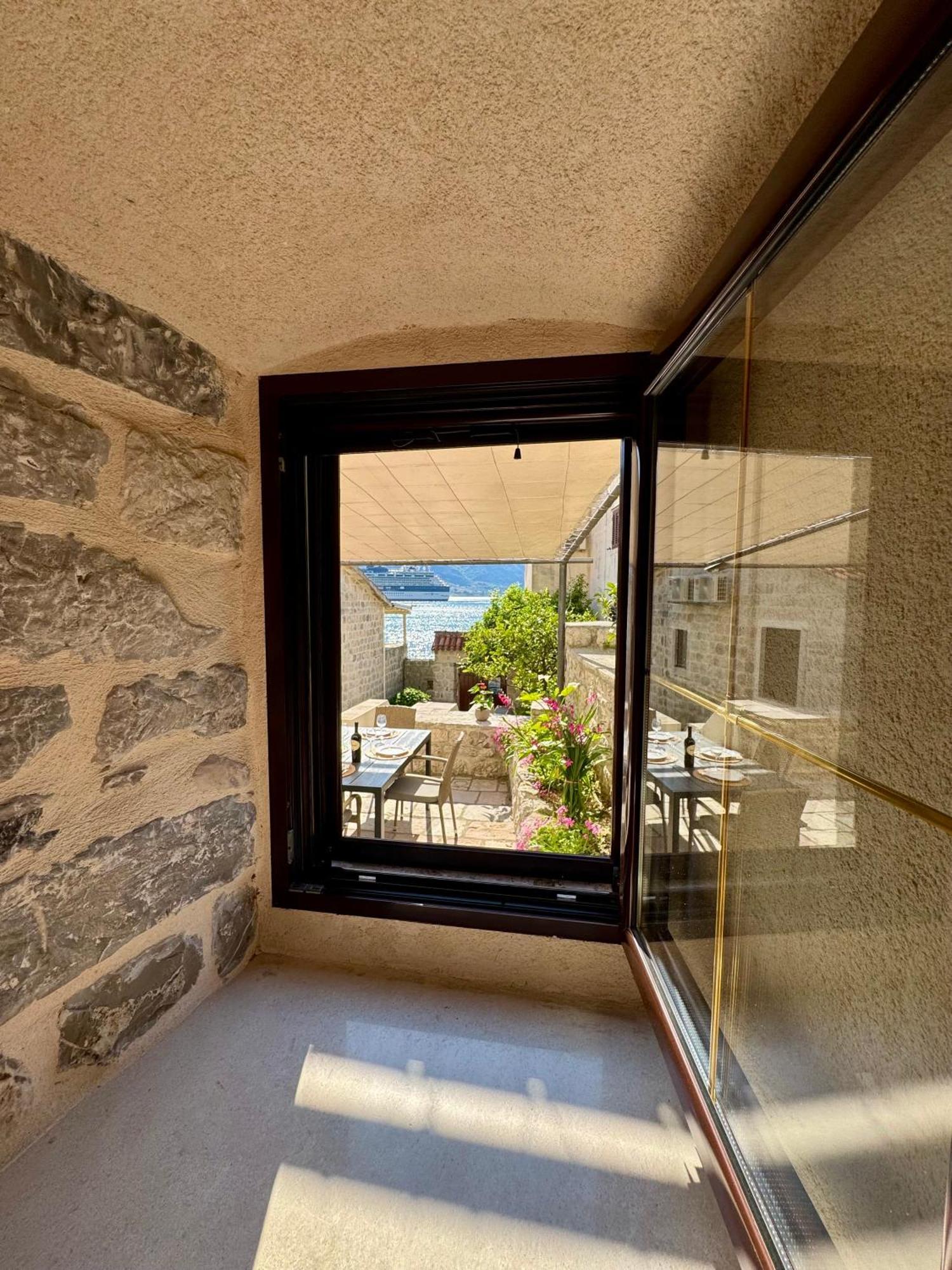 Apartments Radonicic Kotor Zewnętrze zdjęcie